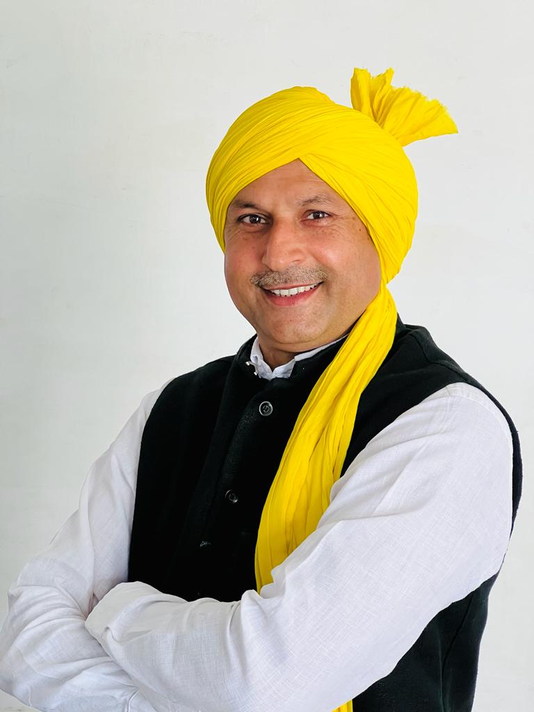 *The government has stabbed the BPL card holders in the back by increasing the price of mustard oil by two and a half times: Rajendra Sorki*